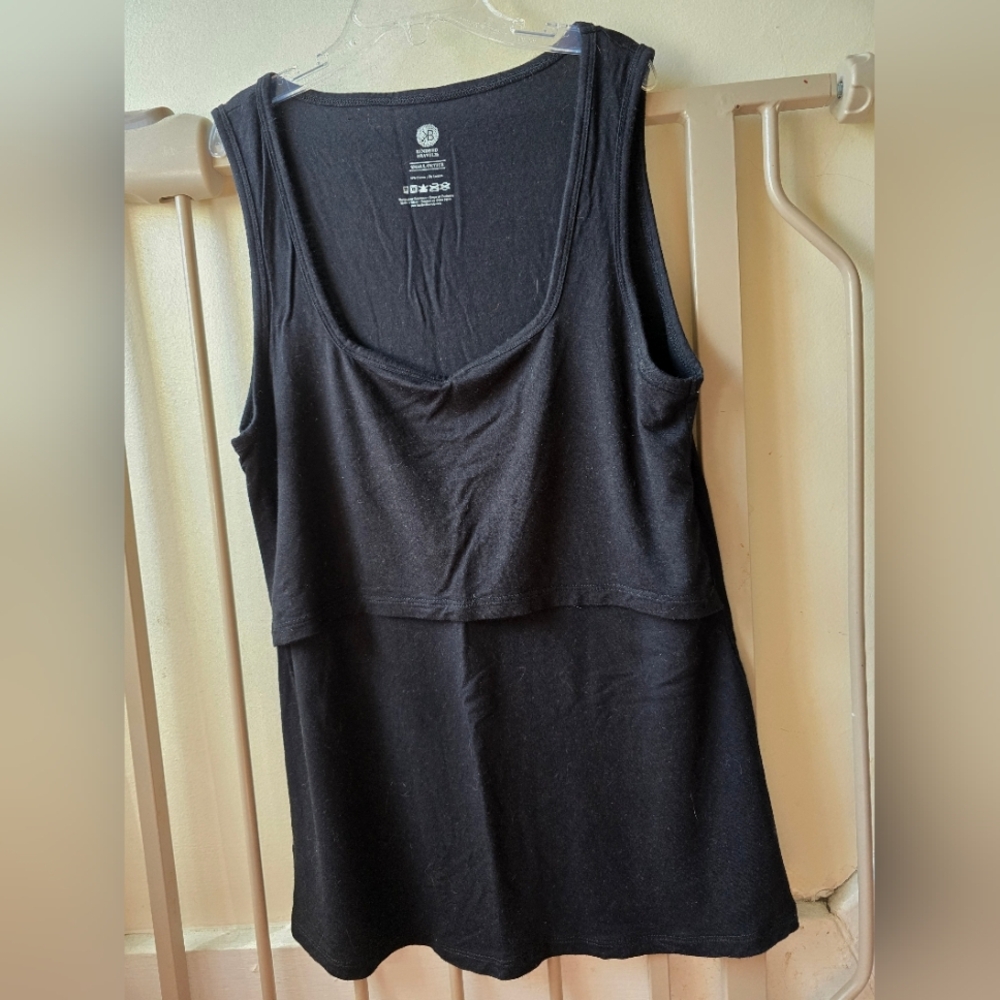Everyday Essential Nursing Tank | Black